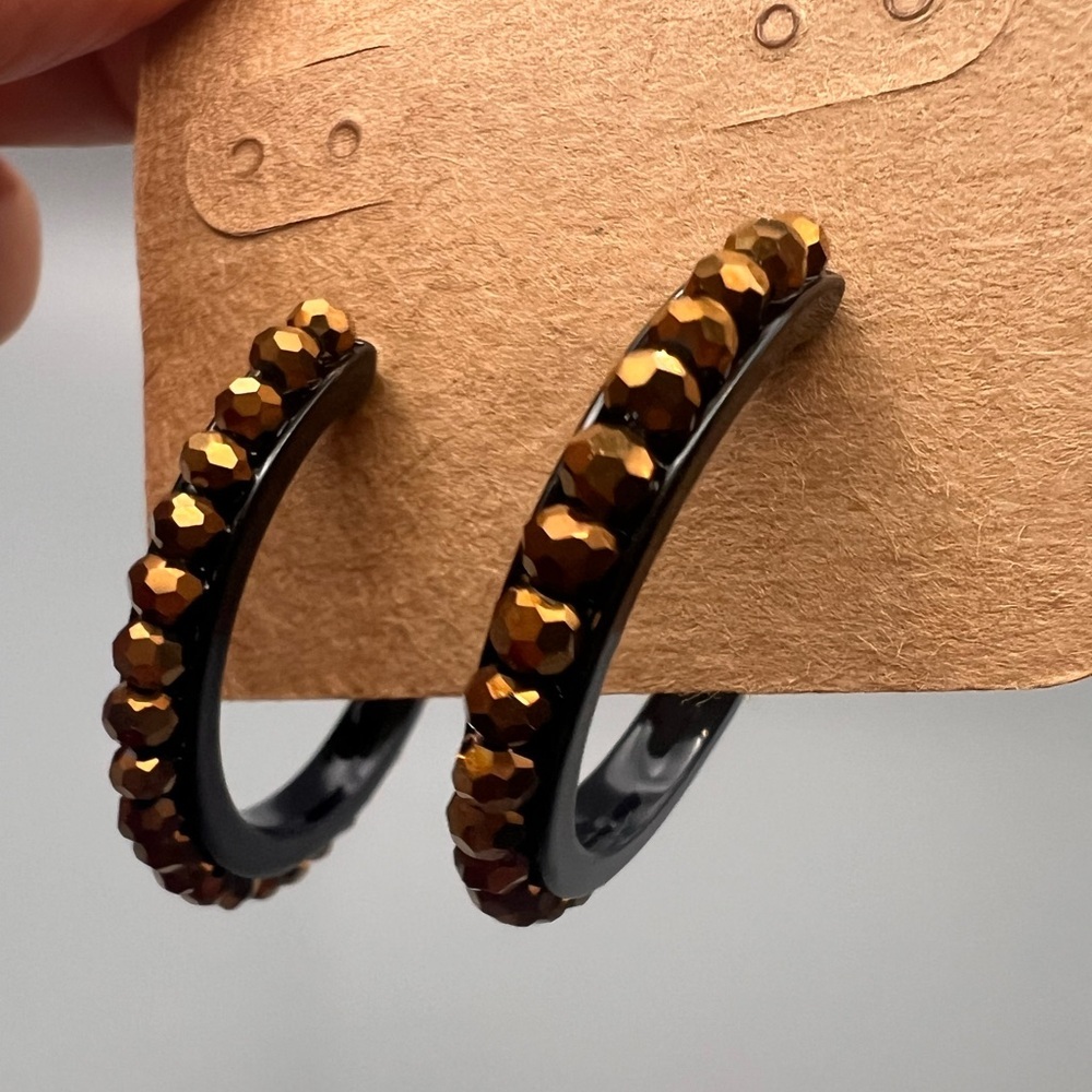 Premier Designs Gold and Black hoop Faceted Earrings - Picture 2 of 4